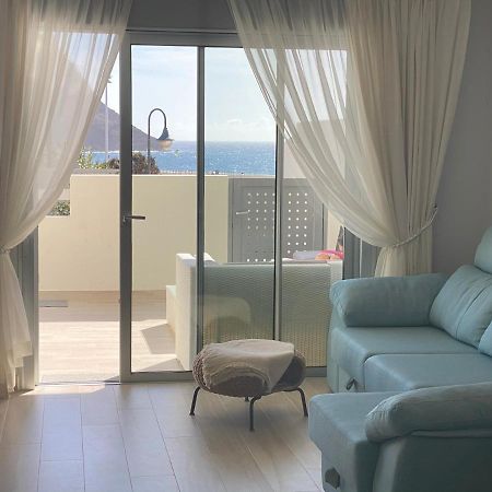 A Beautiful Apartment With A Beach View - La Tejita - El Medano Екстер'єр фото