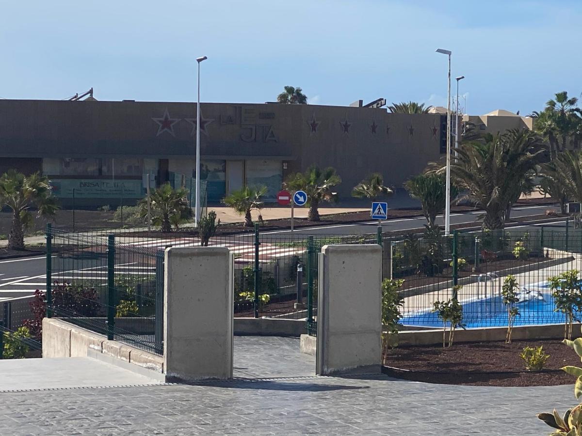 A Beautiful Apartment With A Beach View - La Tejita - El Medano Екстер'єр фото