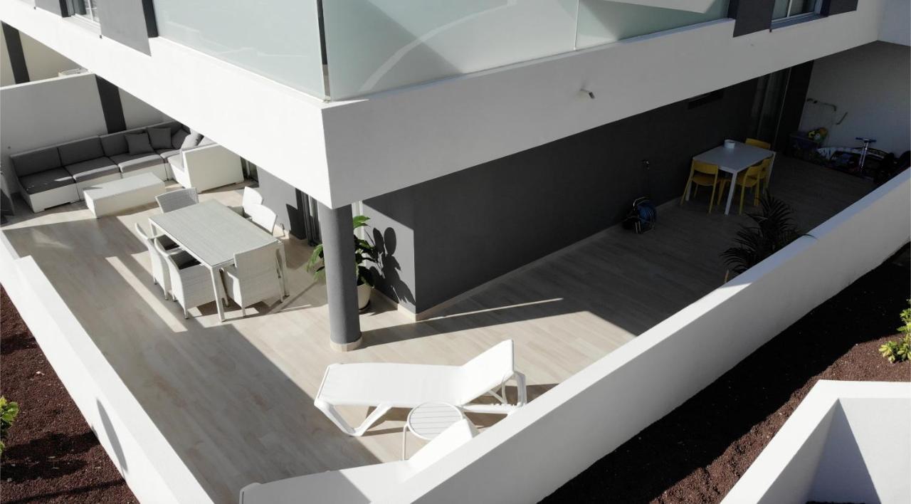 A Beautiful Apartment With A Beach View - La Tejita - El Medano Екстер'єр фото